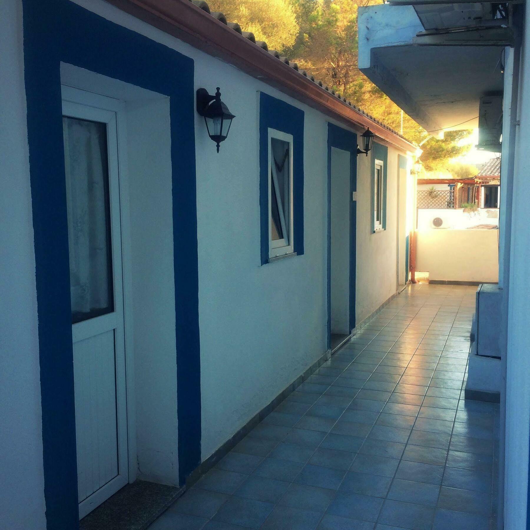 En Ville Bed And Breakfast Gonnesa Εξωτερικό φωτογραφία